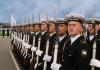 Sa vite janë duke shërbyer aktualisht në Ushtrinë dhe Marinën Ruse: periudha e shërbimit të rekrutimit për rekrutët Sa rekrutët po shërbejnë aktualisht në marinë